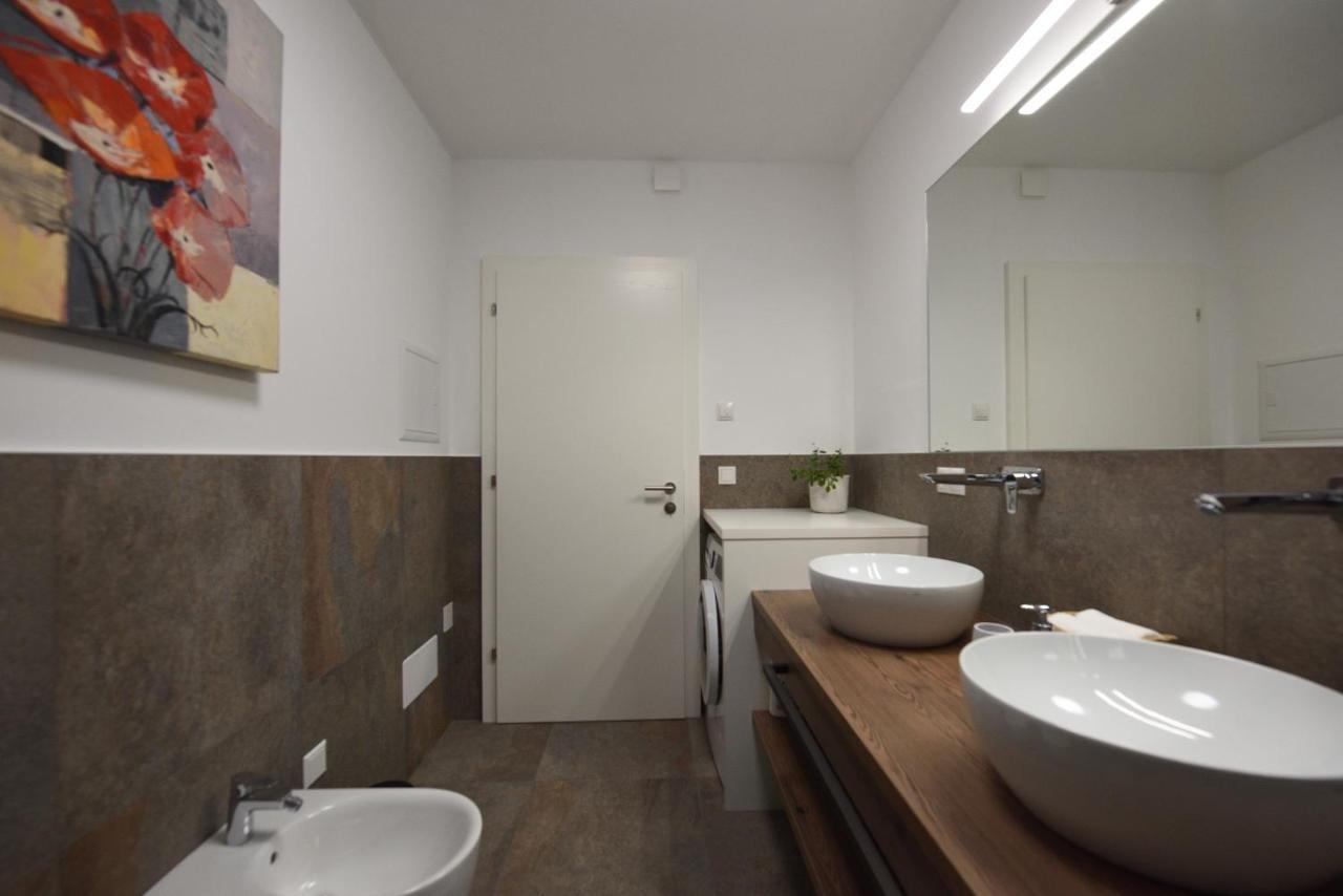 Citychalet Romantic Bozen ภายนอก รูปภาพ